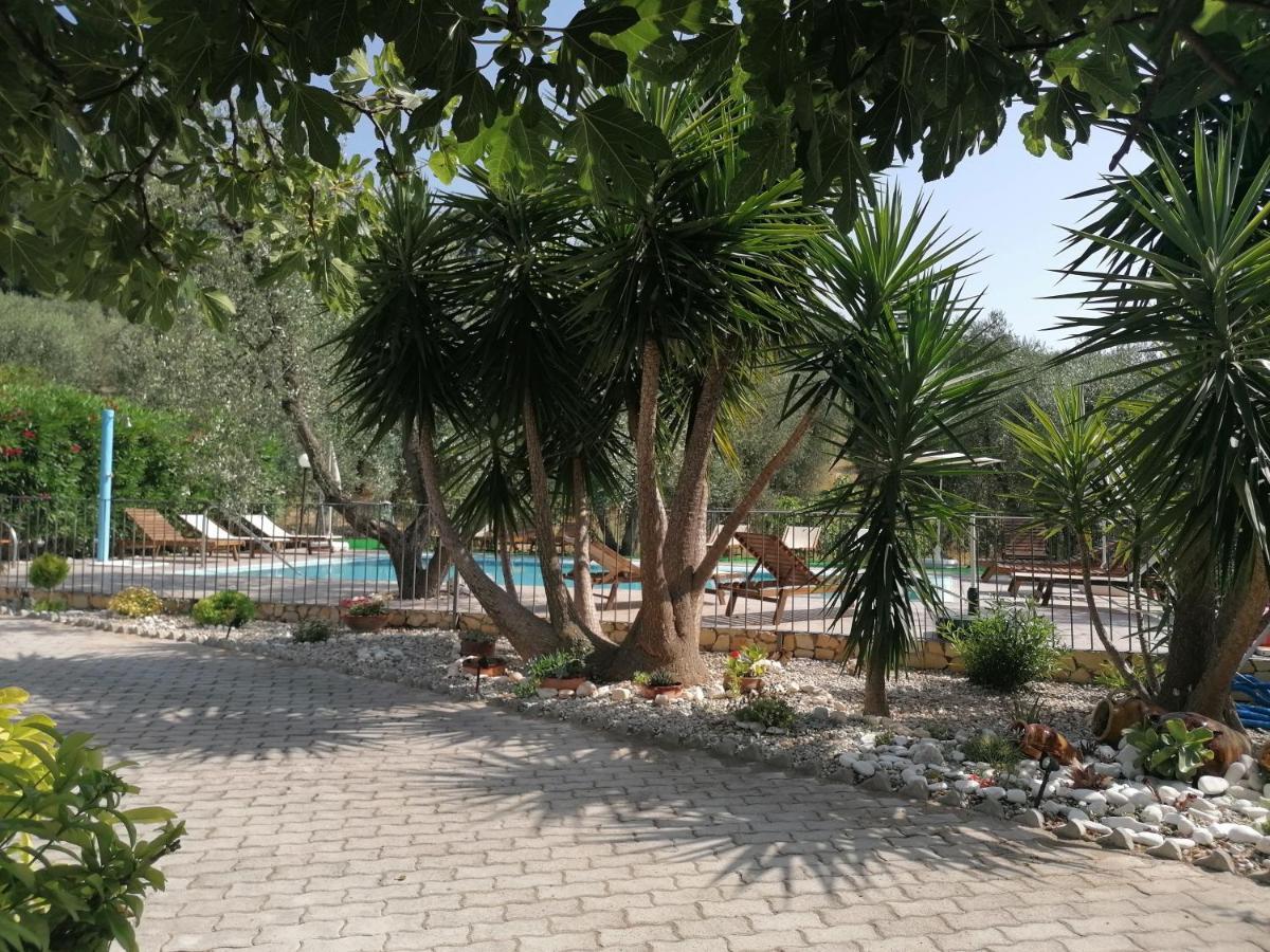 פסקיצ'י Agriturismo Valle Dei Gelsi מראה חיצוני תמונה