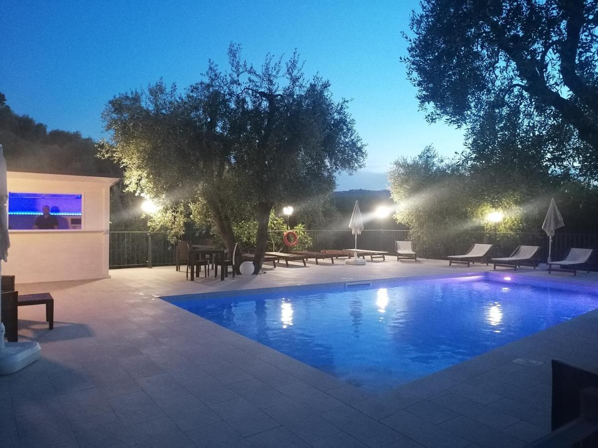 פסקיצ'י Agriturismo Valle Dei Gelsi מראה חיצוני תמונה